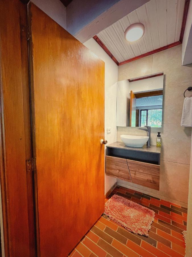 The Naked House - Hotel Nudista Nemocon Екстер'єр фото